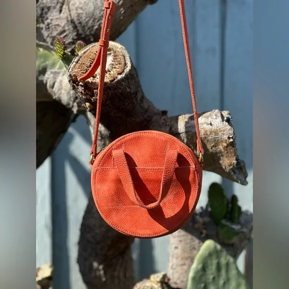 Madewell — Juno Circle Suede Crossbody Bag - Picture 1 of 6